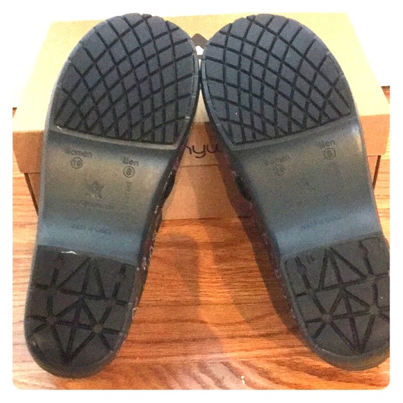 SOLD - Picture 5 of 7